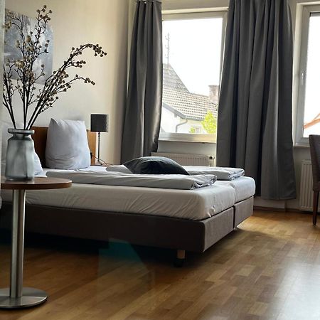 Hotel Sonne Neuburg am Rhein Buitenkant foto