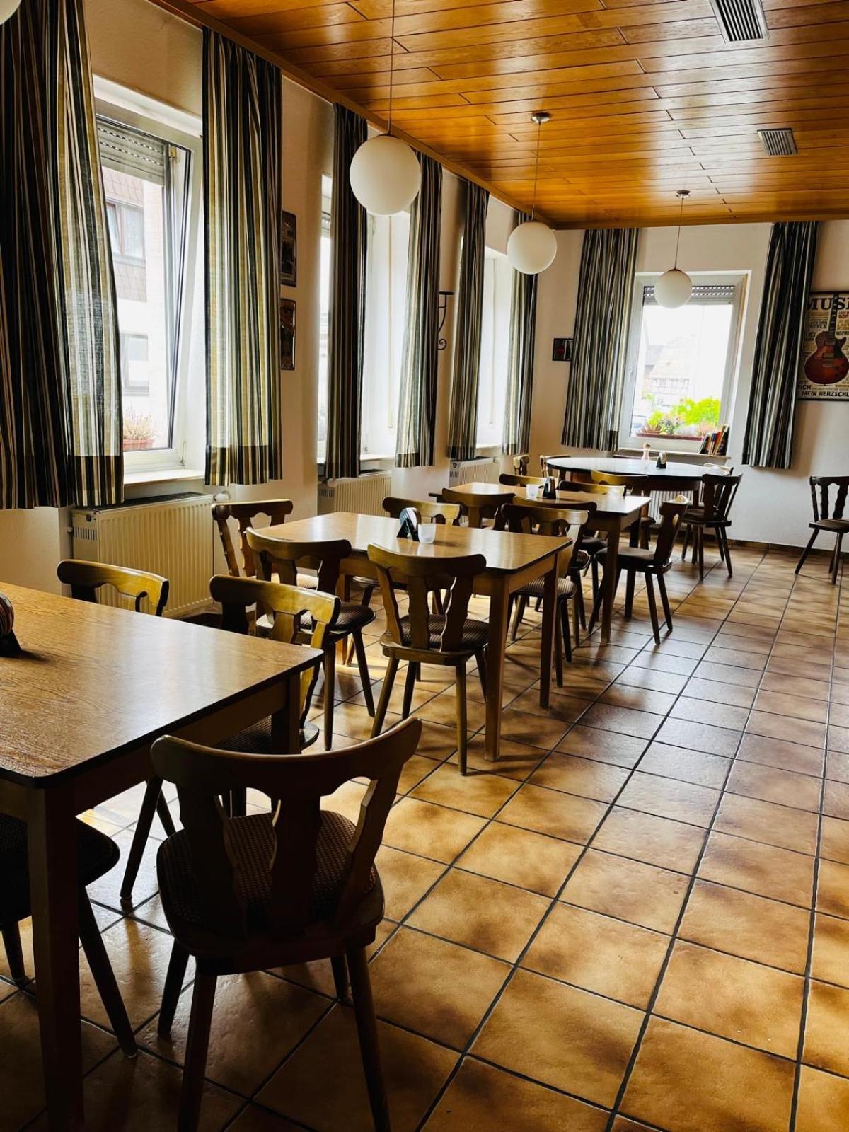 Hotel Sonne Neuburg am Rhein Buitenkant foto
